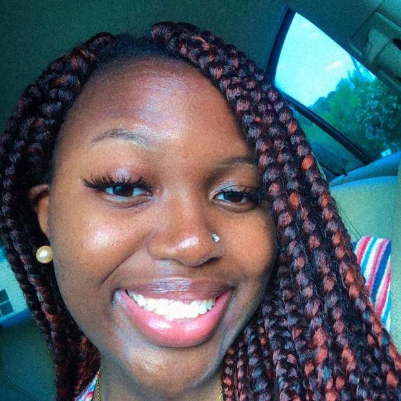 Meet your Posher, Zaynah - Picture 1 of 1